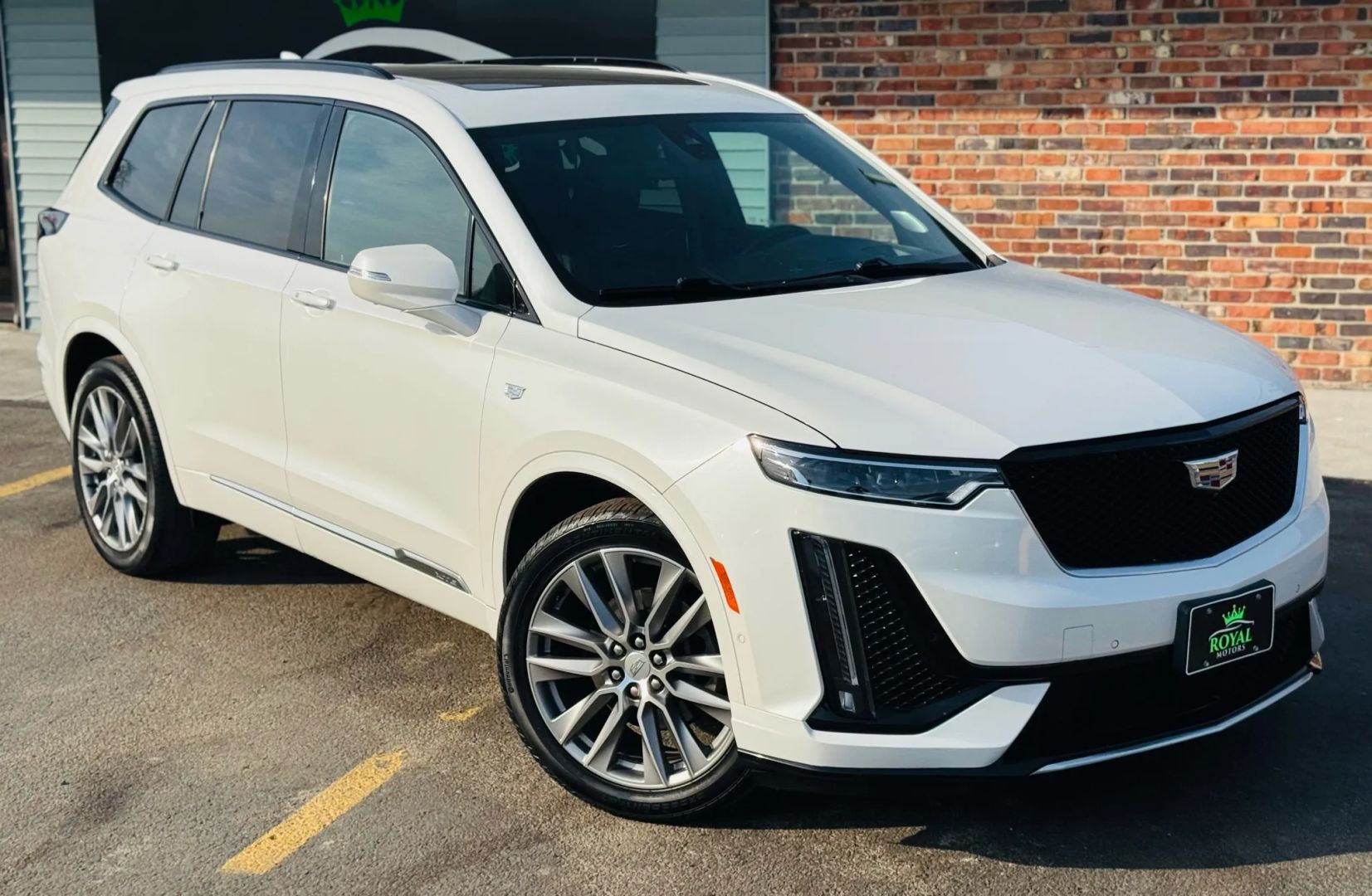 2020 Cadillac Xt6 - Image 2