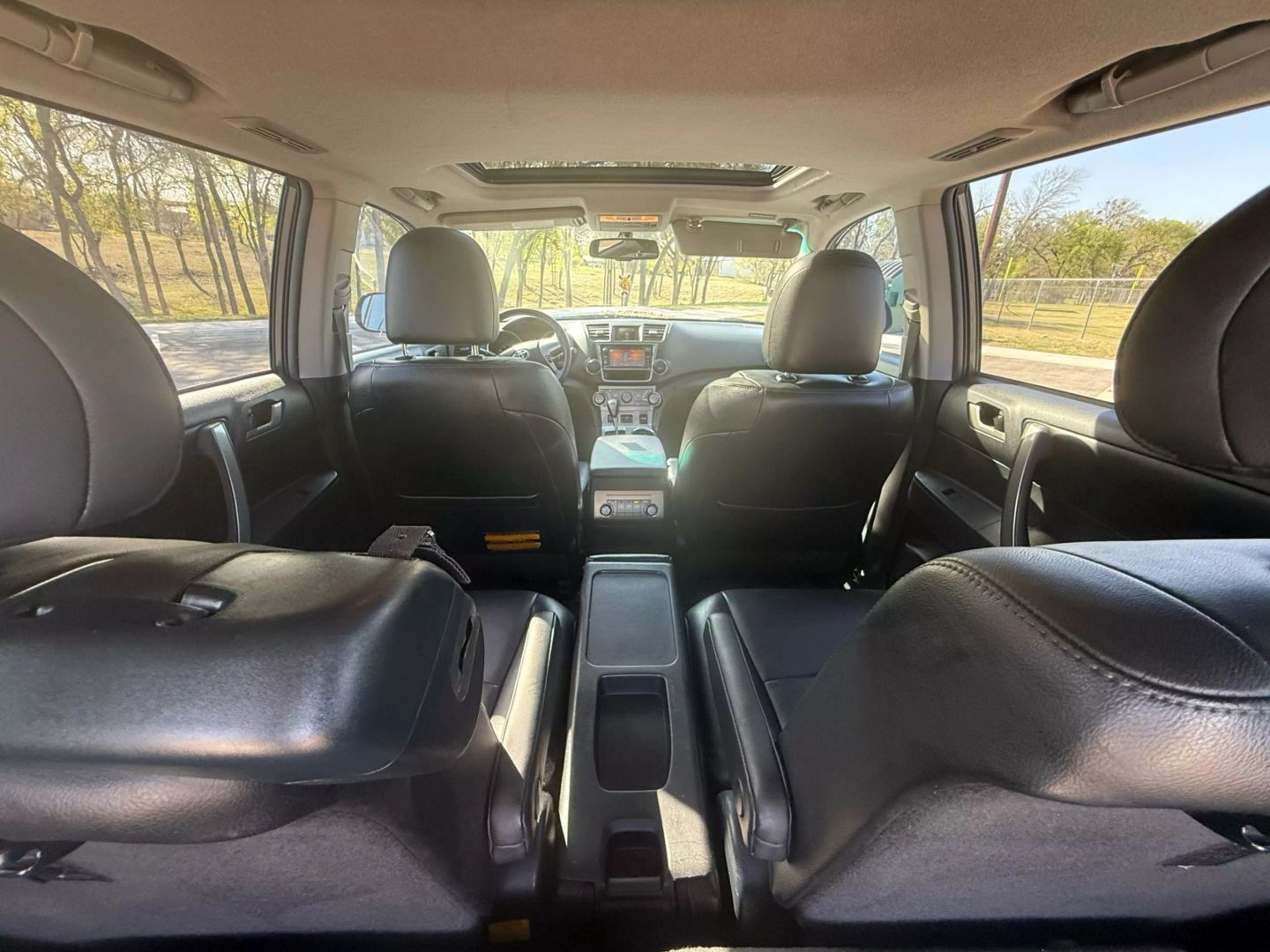 2013 Toyota Highlander - Image 31