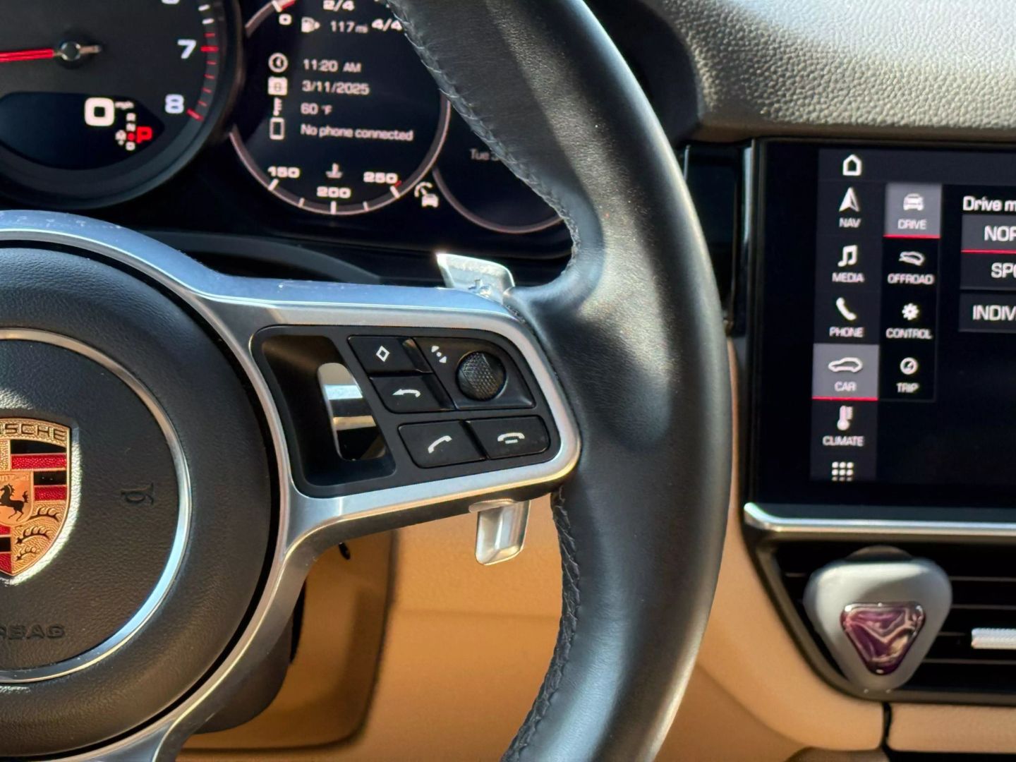 2019 Porsche Cayenne - Image 31