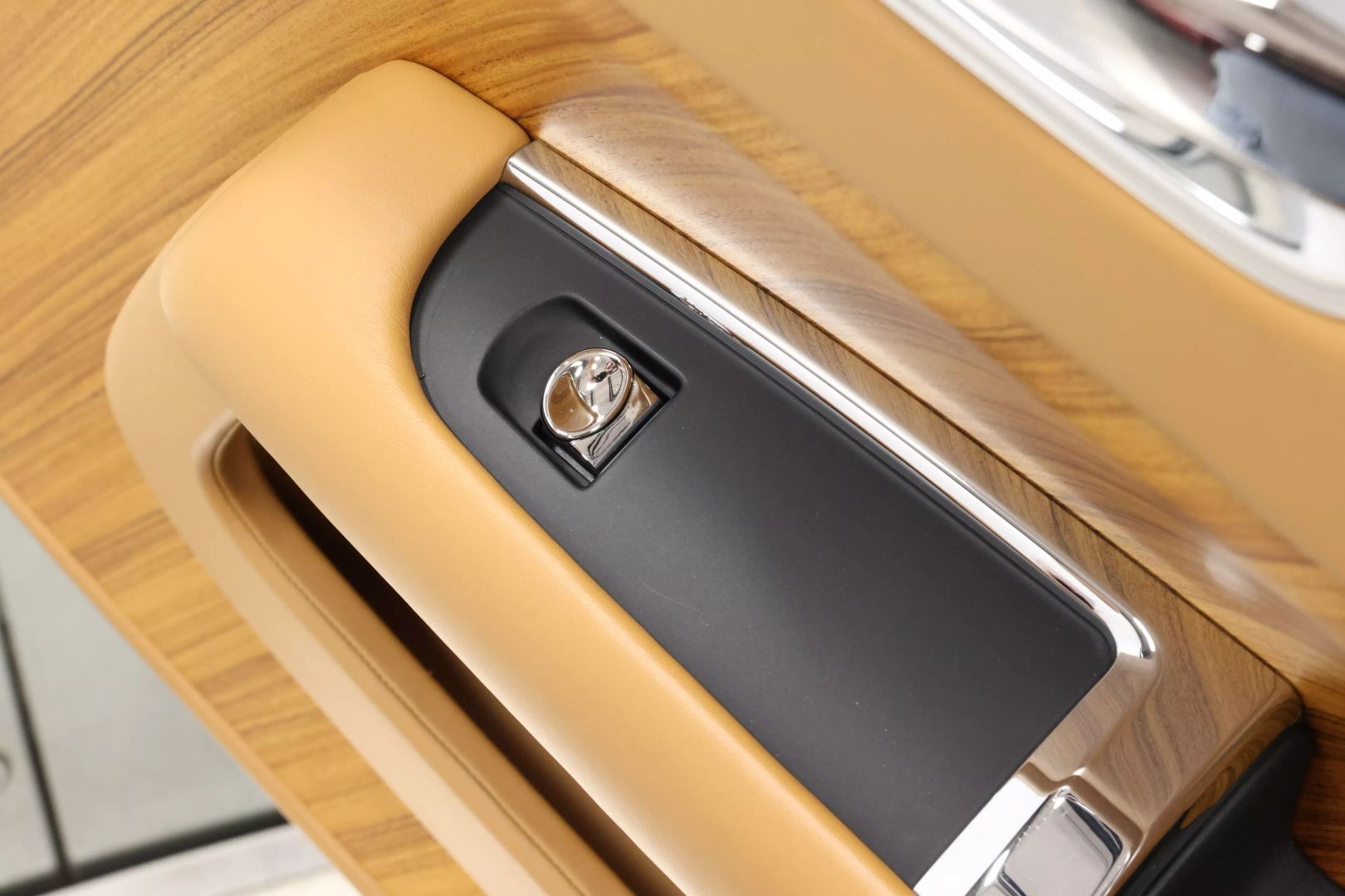 2015 Rolls-royce Wraith - Image 77