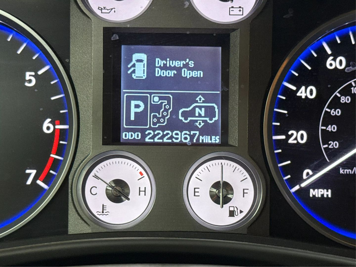 2009 Lexus Lx - Image 40