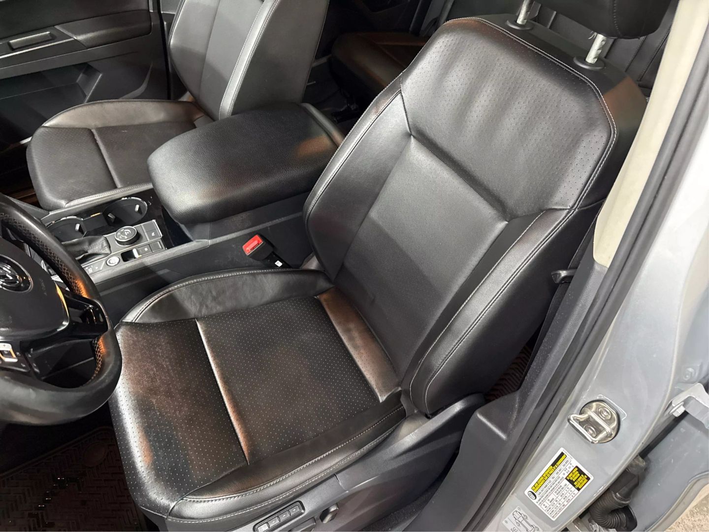 2018 Volkswagen Atlas - Image 35