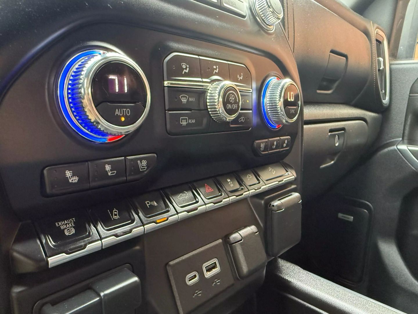 2021 Gmc Sierra 2500 Hd Crew Cab - Image 36