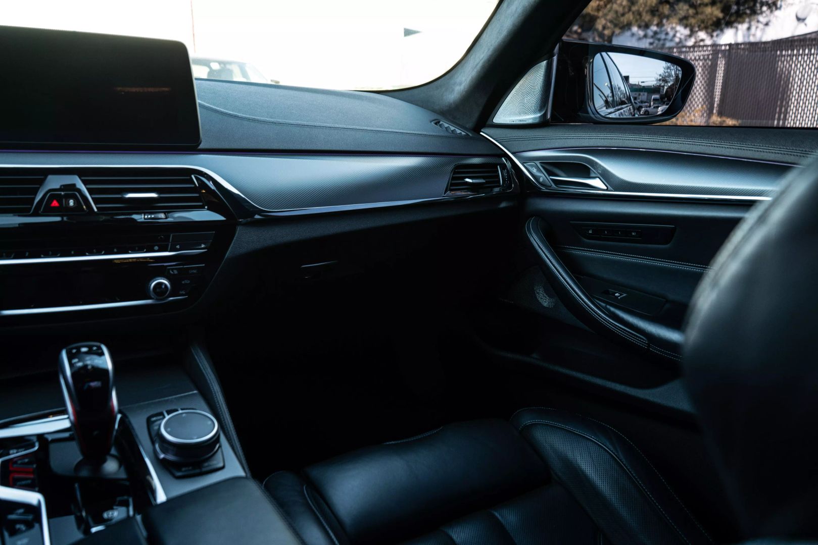 2022 Bmw M5 - Image 44