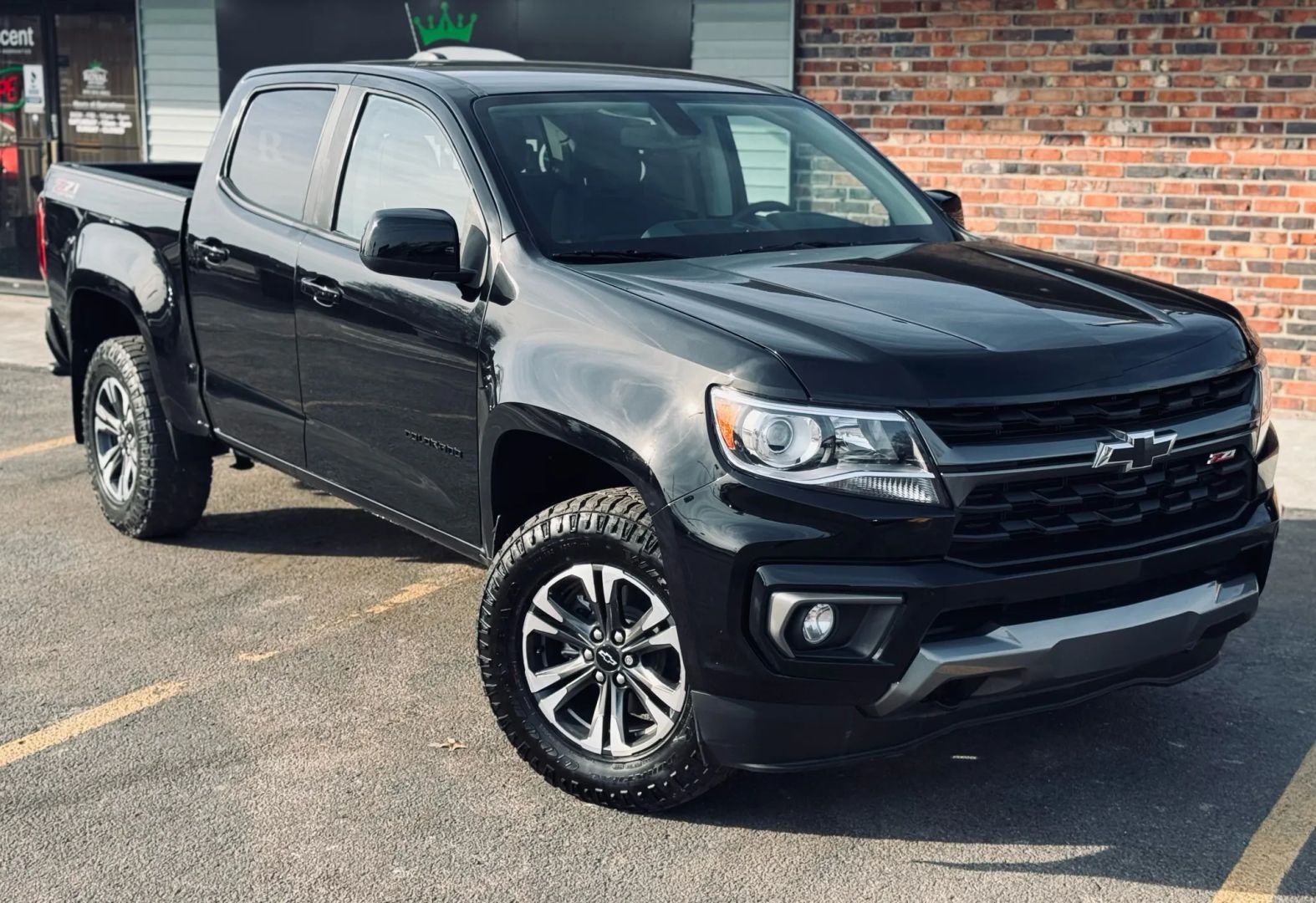 2022 Chevrolet Colorado Crew Cab - Image 2