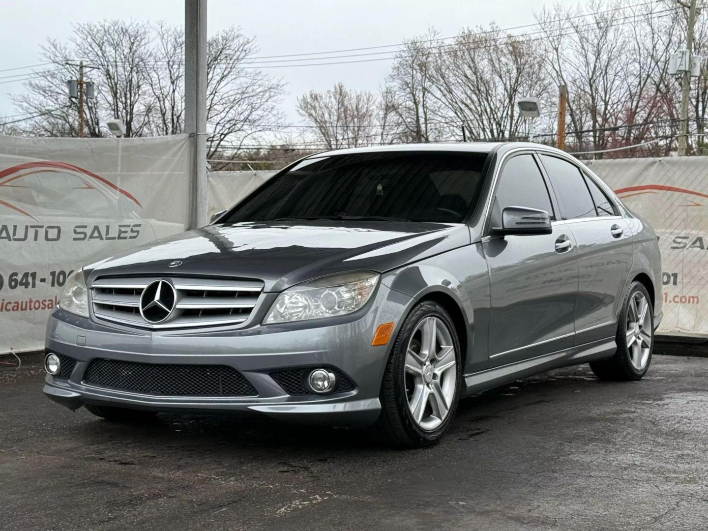 2010 Mercedes-benz C-class - Image 3