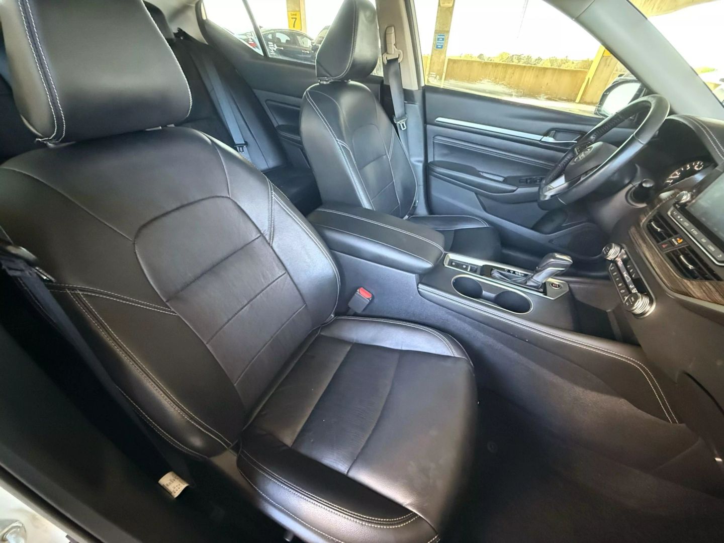 2019 Nissan Altima - Image 18