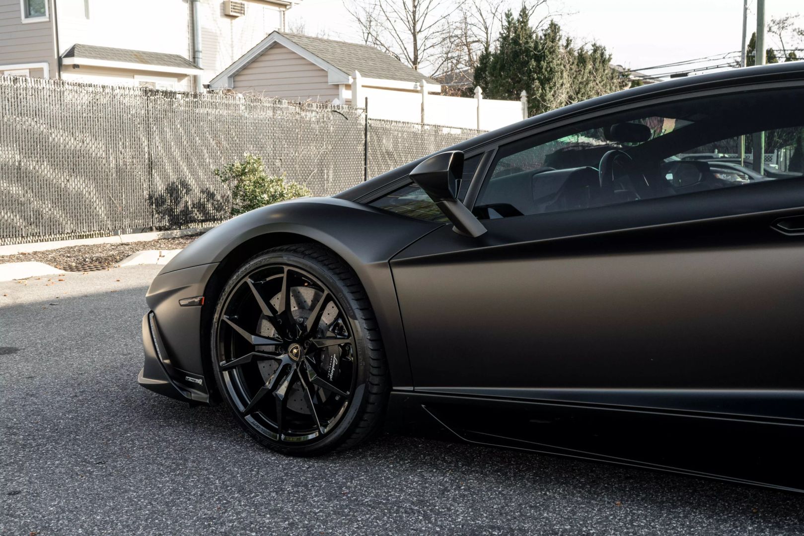2014 Lamborghini Aventador - Image 25