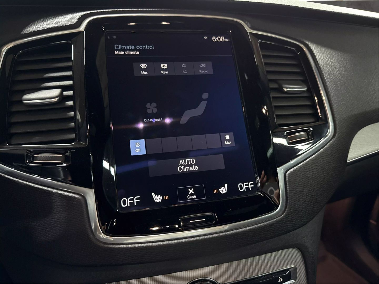 2017 Volvo Xc90 - Image 29