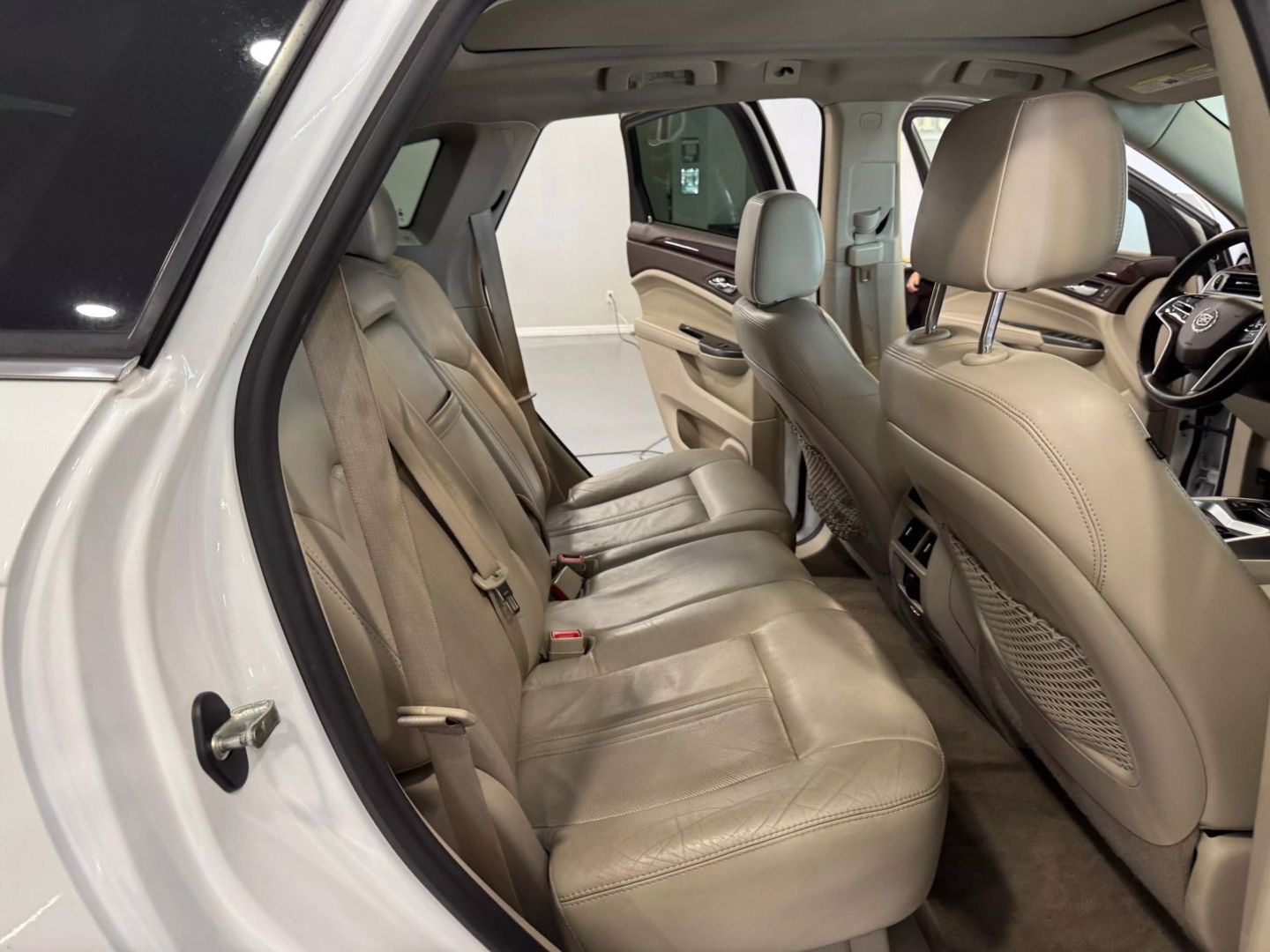 2014 Cadillac Srx Luxury Collection Sport Utility 4d - Image 17