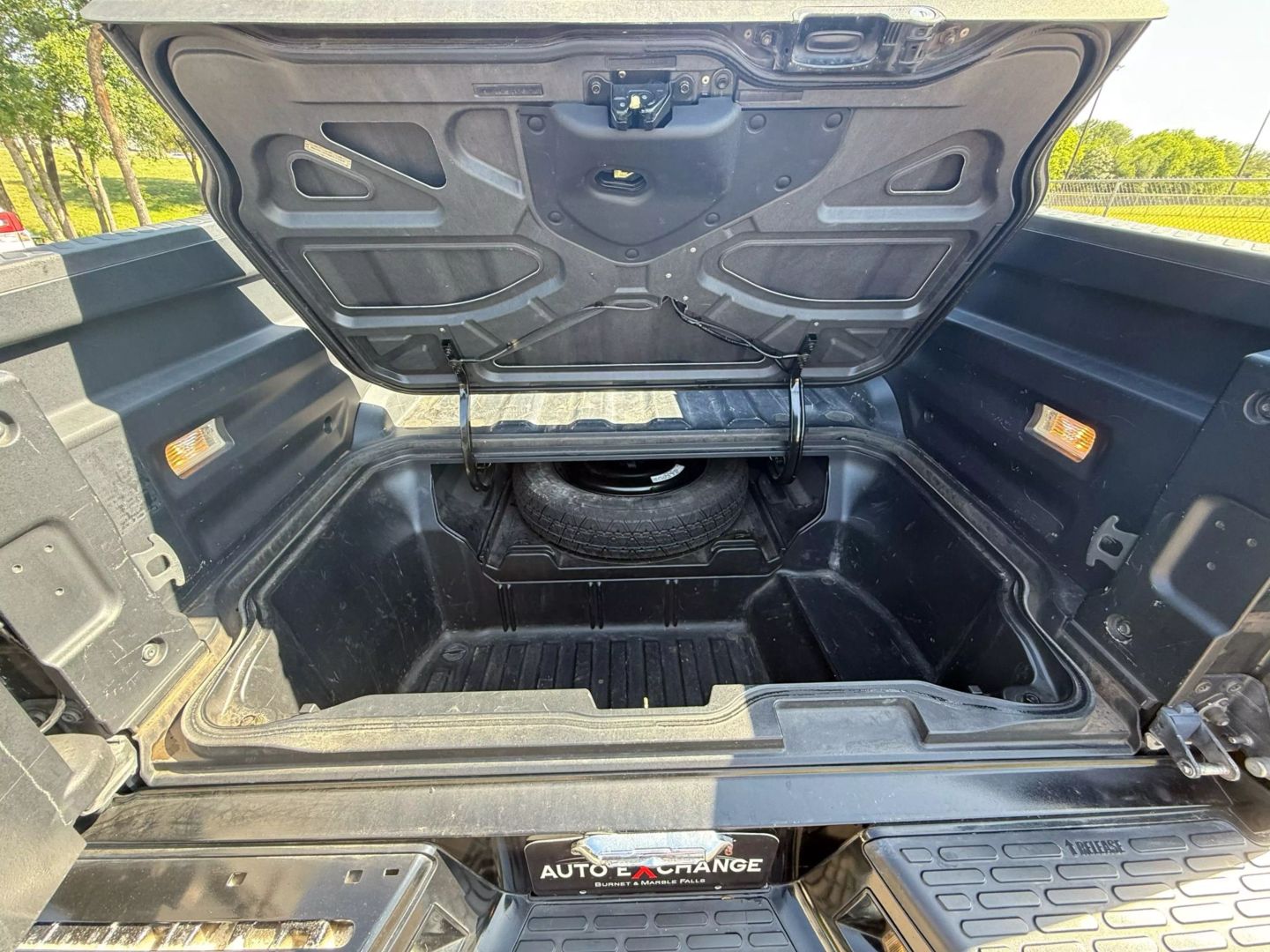2006 Honda Ridgeline - Image 12