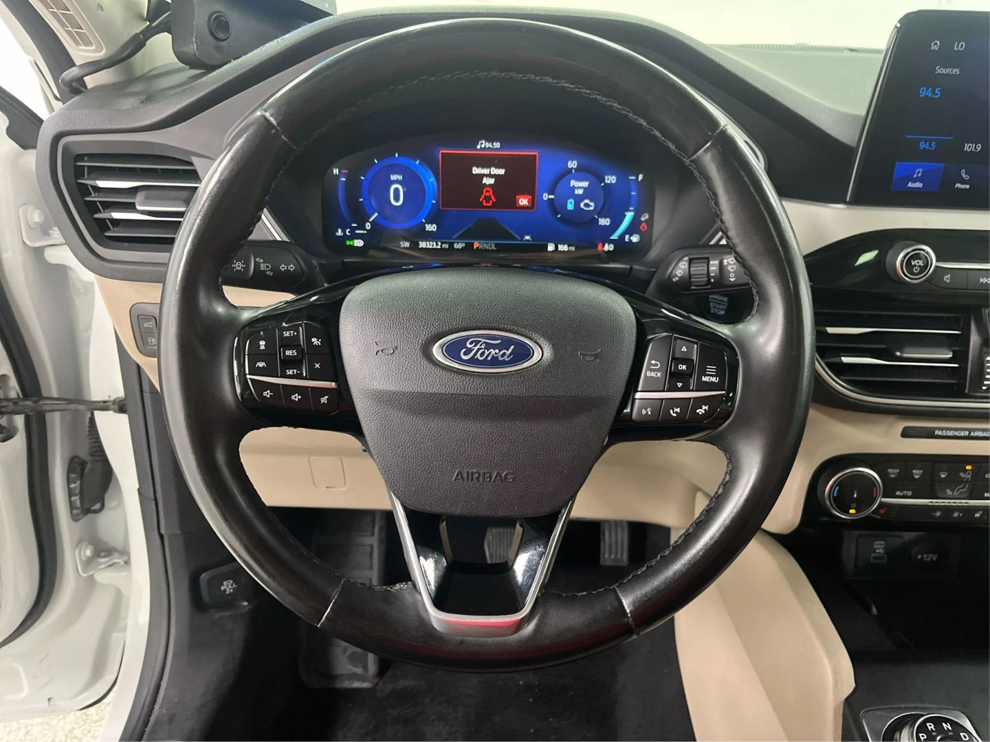 2022 Ford Escape - Image 18