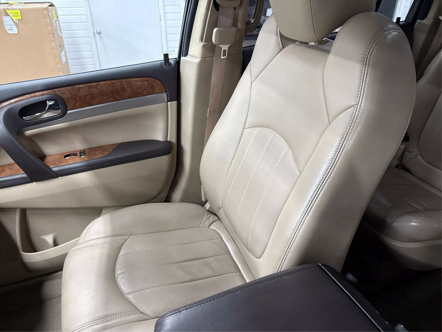 2012 Buick Enclave - Image 30