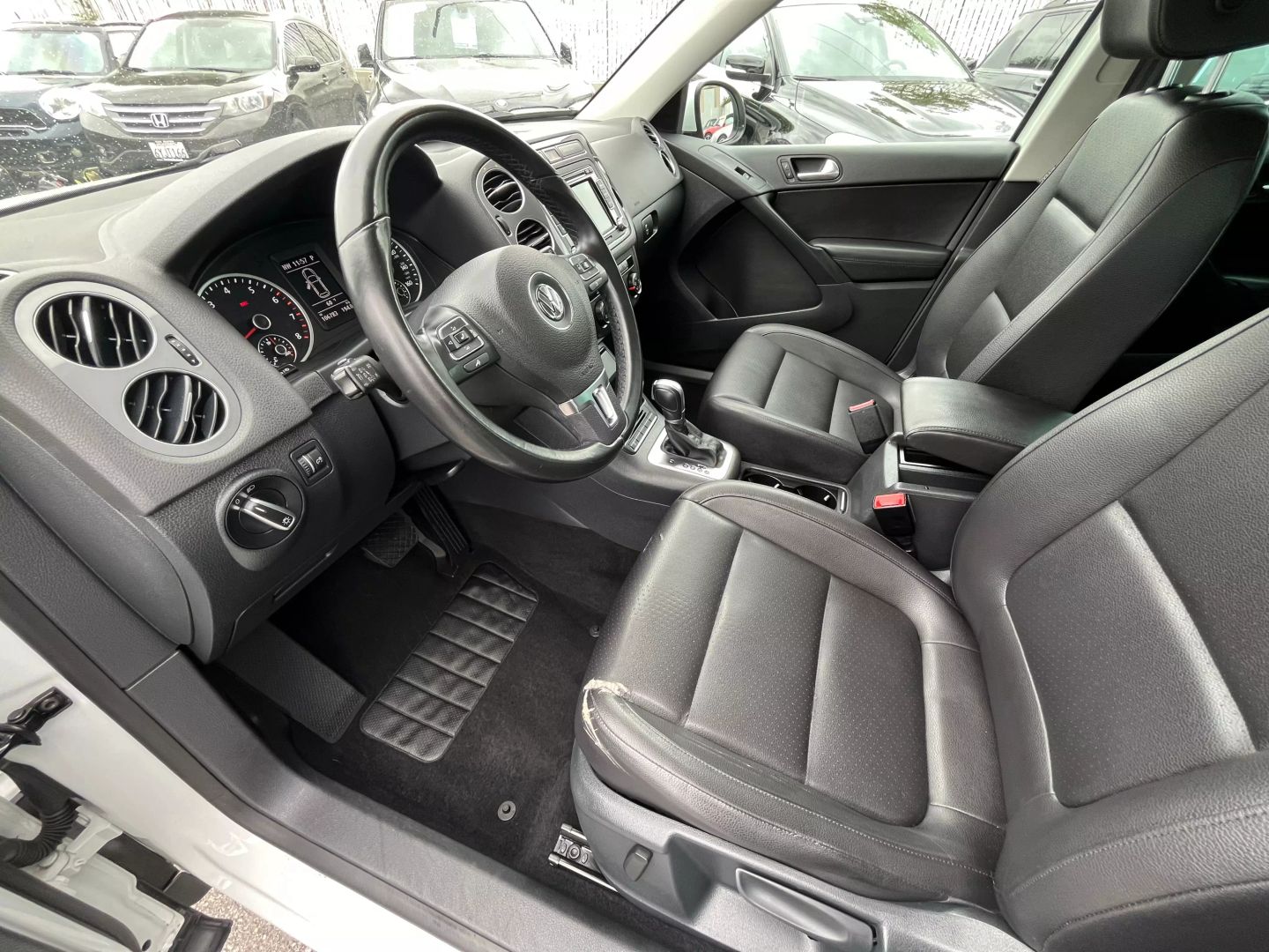 2015 Volkswagen Tiguan  Vin: Wvgav7ax6fw600663 Stock Id: 600663 - Image 8