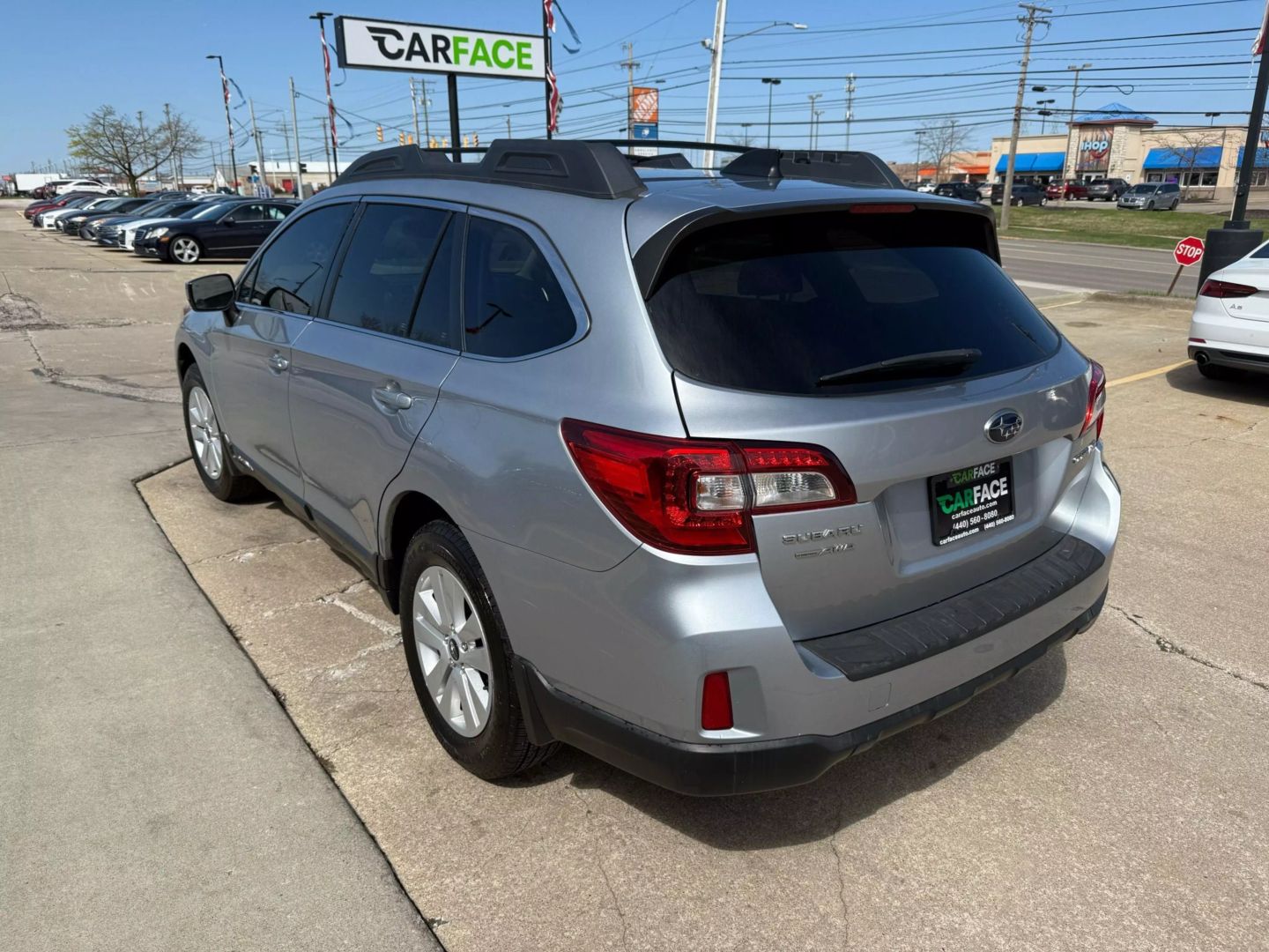 2016 Subaru Outback - Image 8