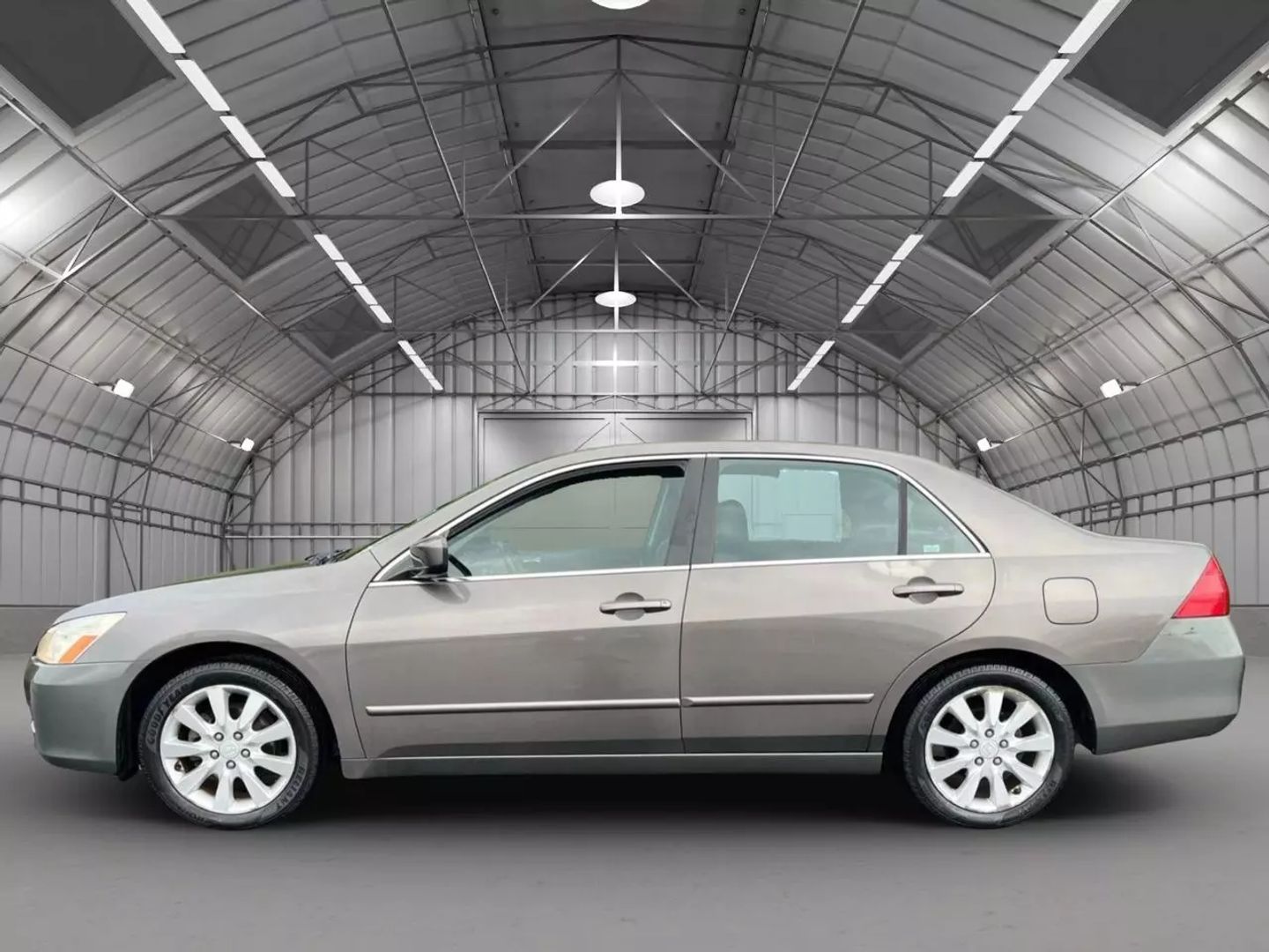 Used 2006 Honda Accord 3.0 EX with VIN 1HGCM66506A064101 for sale in Kansas City