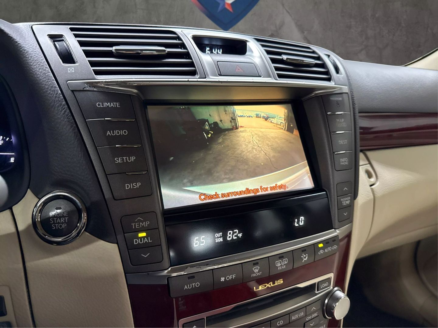 2011 Lexus Ls - Image 21