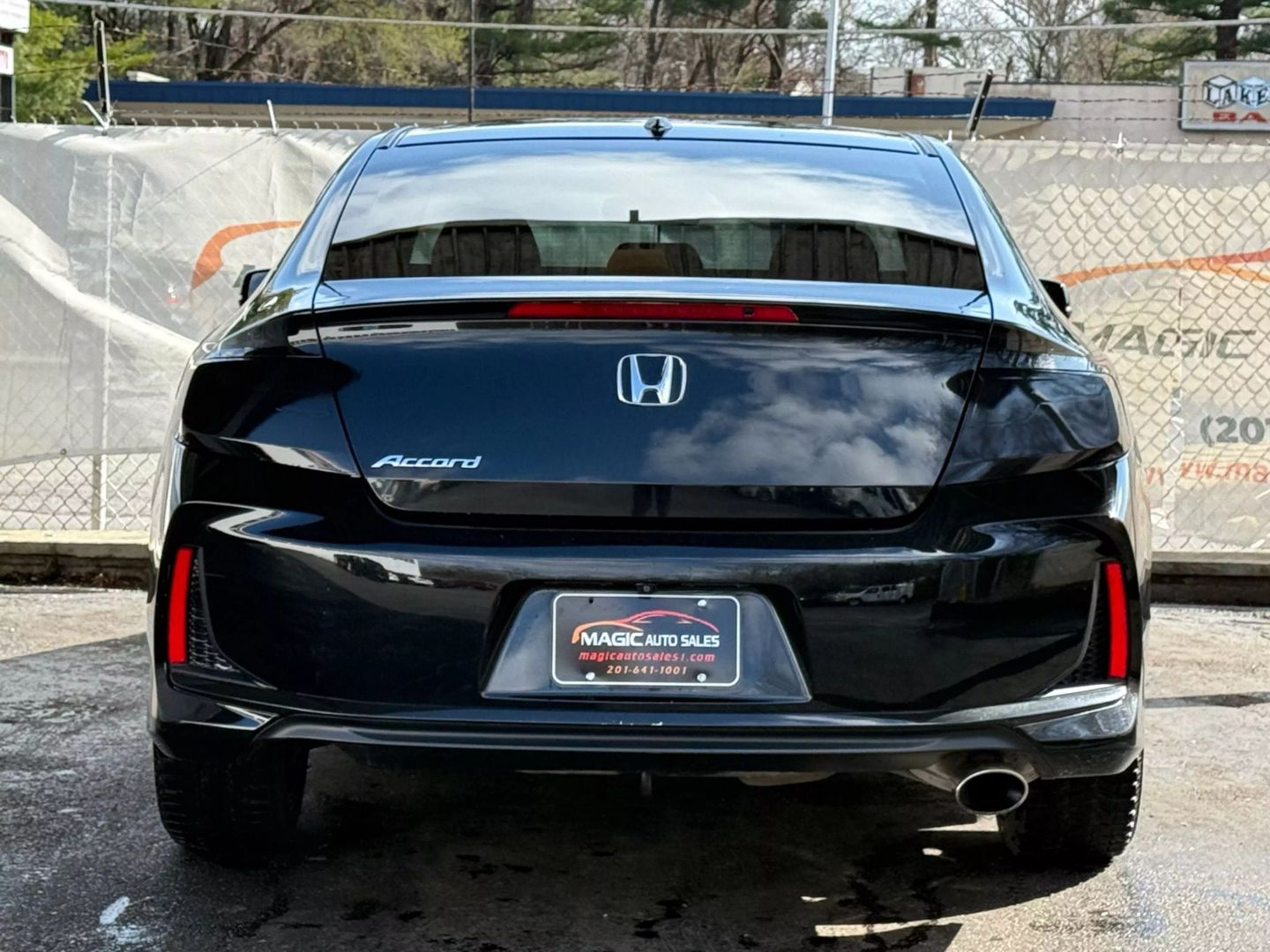 2017 Honda Accord - Image 10