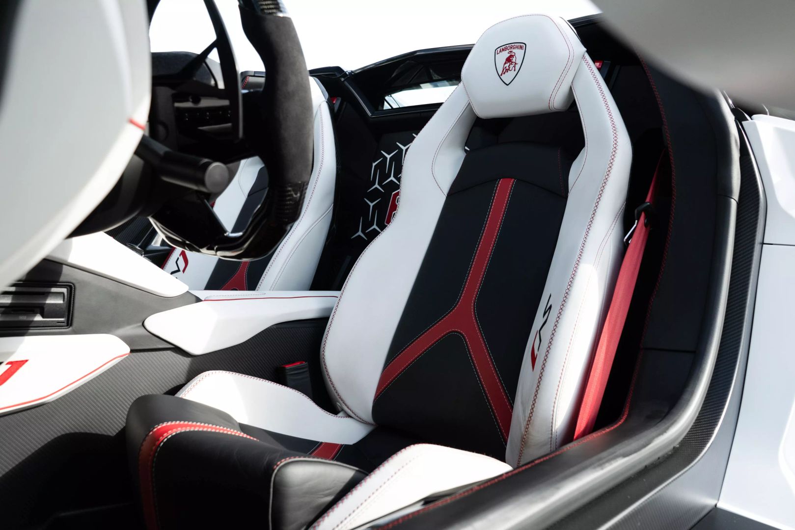 2021 Lamborghini Aventador - Image 55
