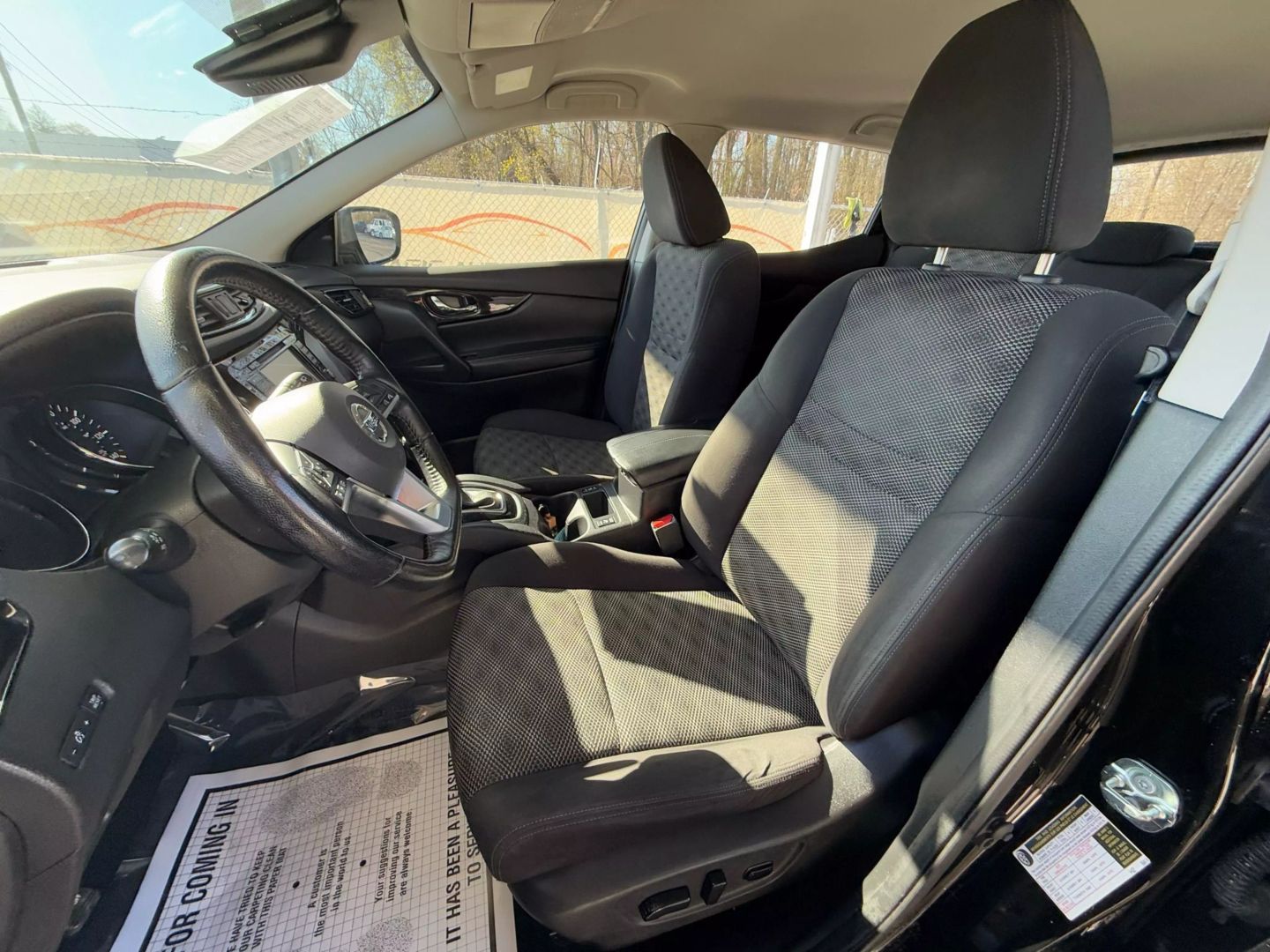 2020 Nissan Rogue Sport - Image 16