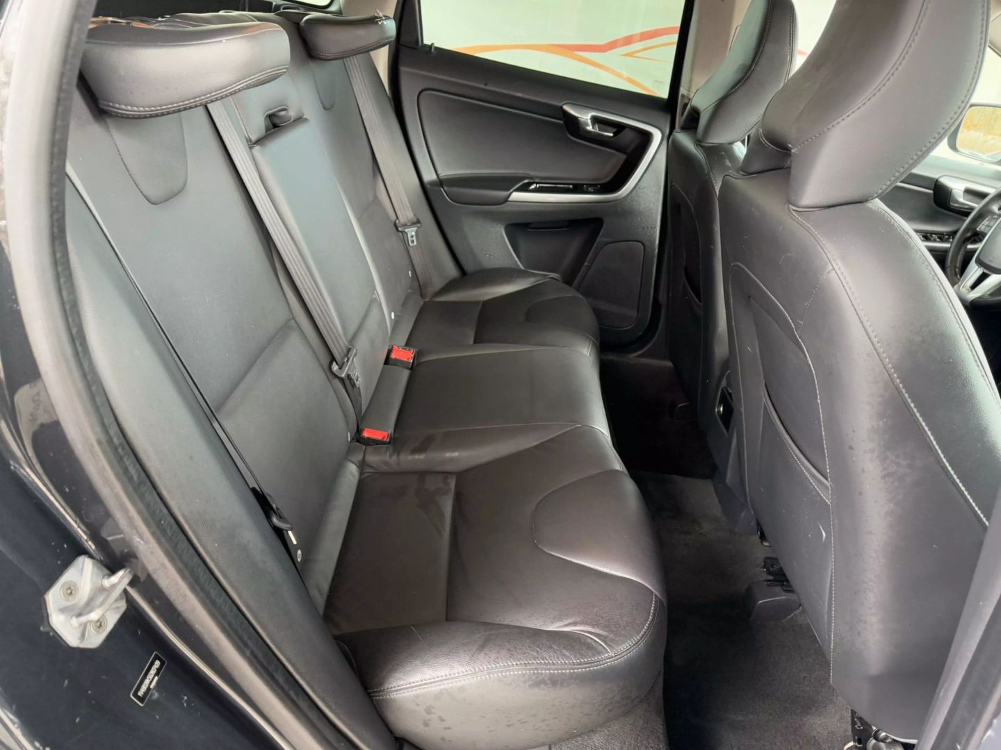 2016 Volvo Xc60 - Image 20