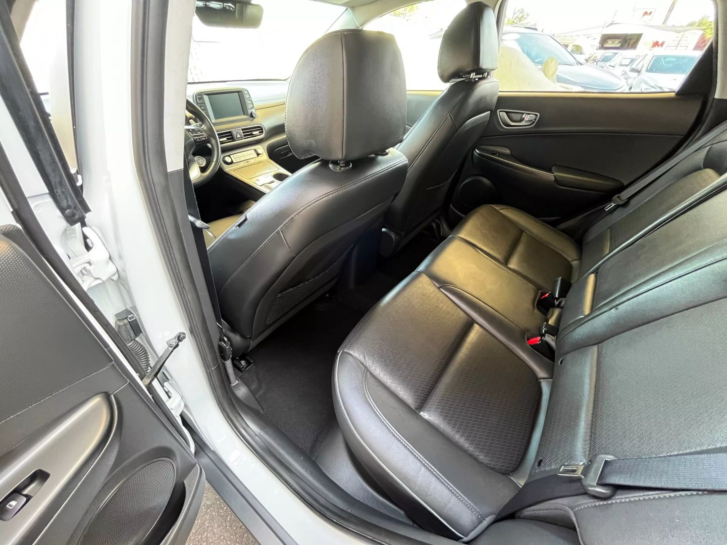 2019 Hyundai Kona Electric  Vin: Km8k33ag4ku029358 Stock Id: 029358 - Image 15
