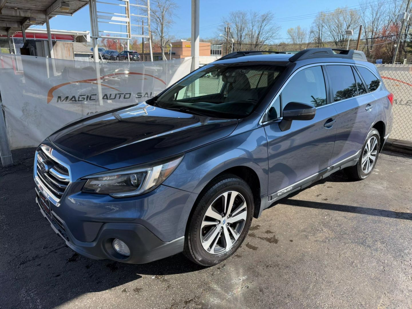 2018 Subaru Outback - Image 8