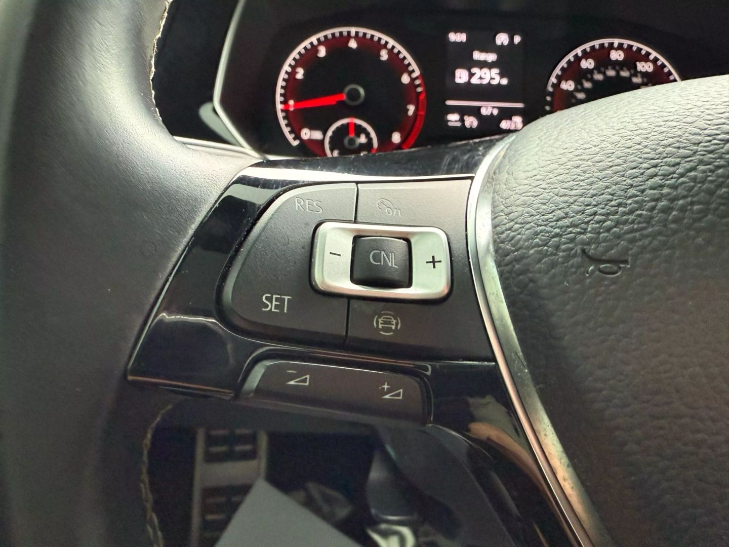 2020 Volkswagen Jetta - Image 30