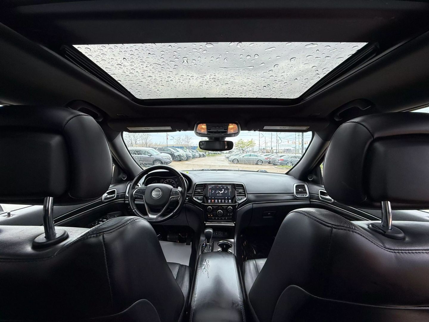 2020 Jeep Grand Cherokee - Image 26