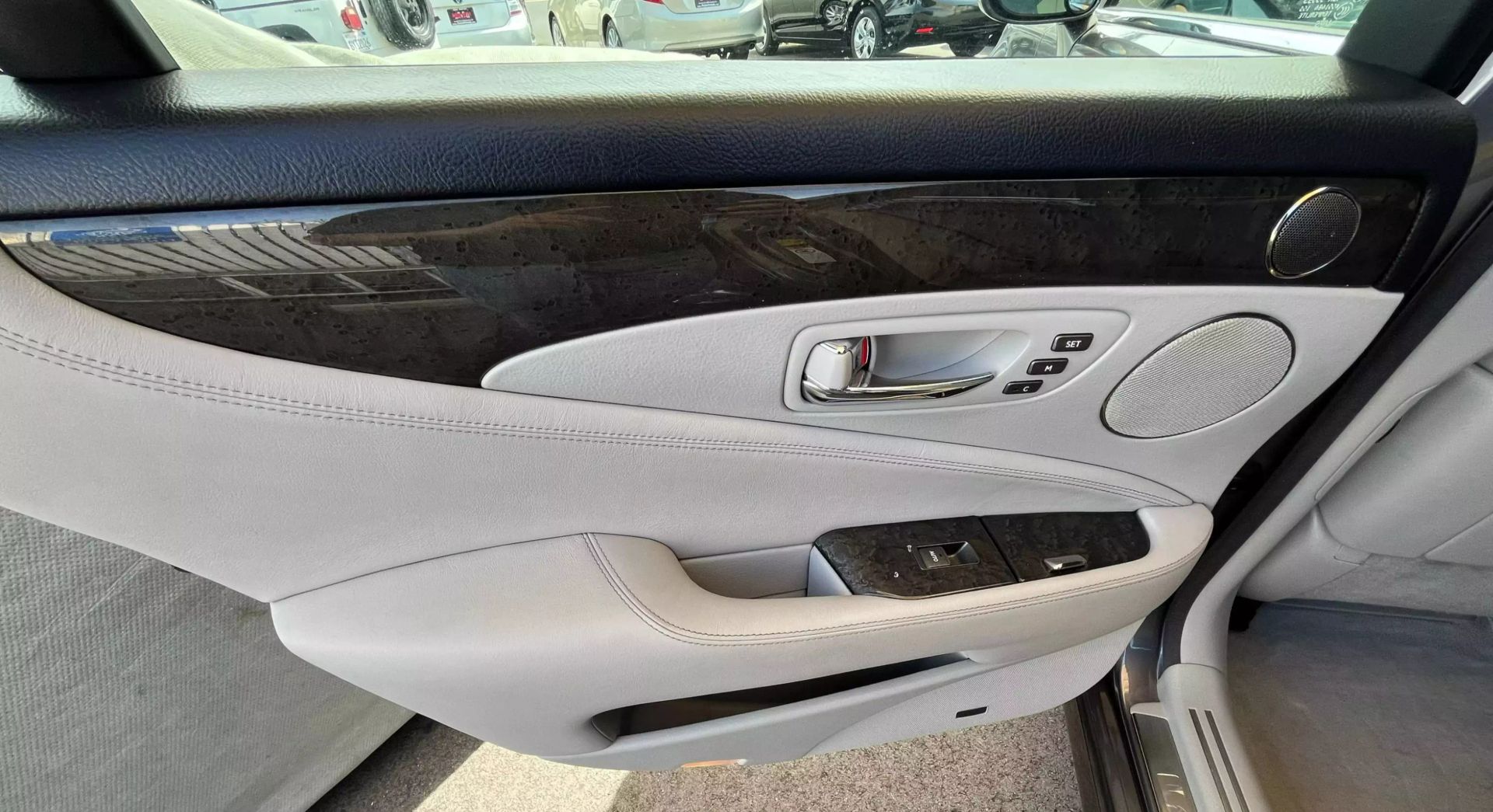 2012 Lexus Ls  Vin: Jthbl1ef1c5112248 Stock Id: 112248 - Image 15