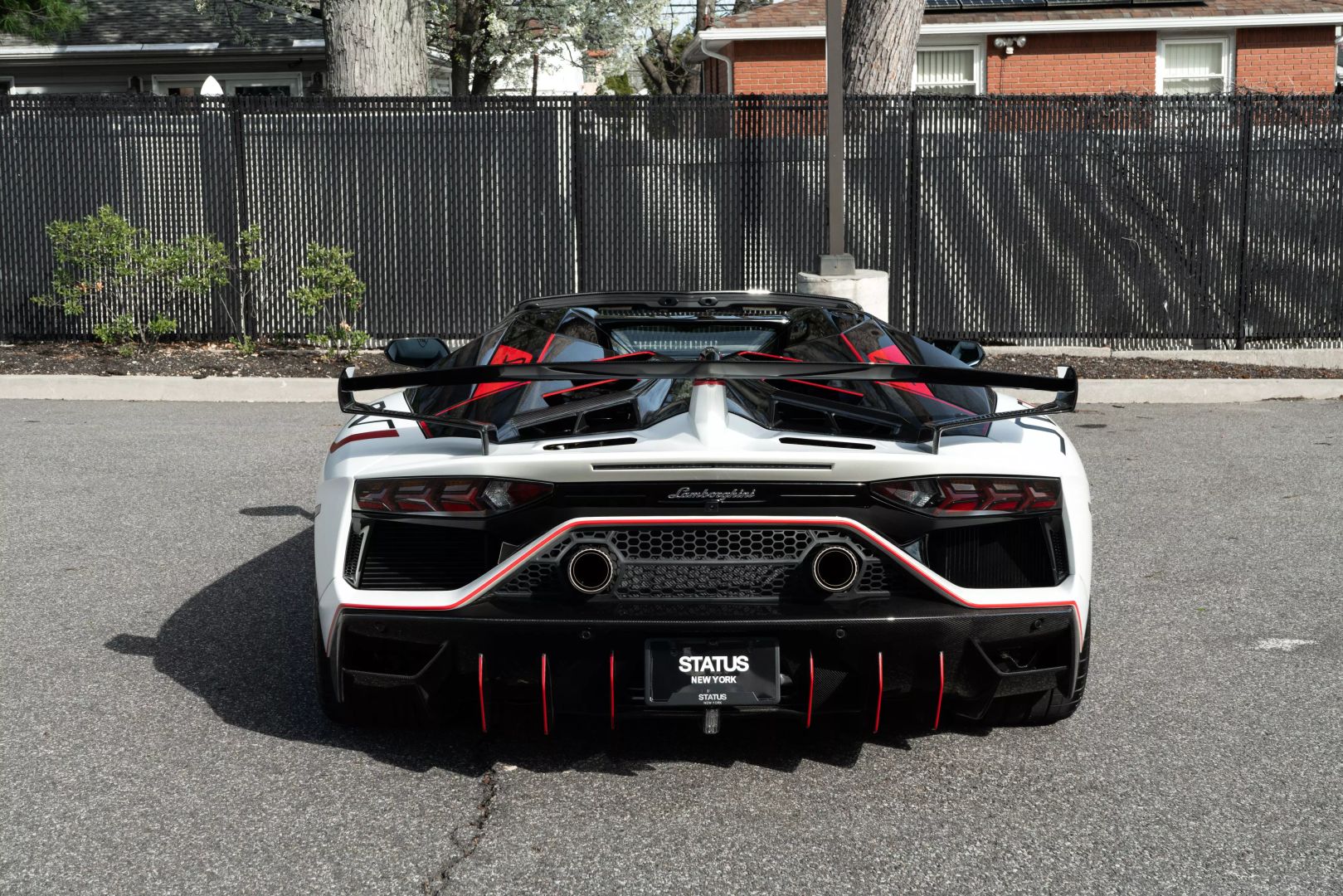 2021 Lamborghini Aventador - Image 39