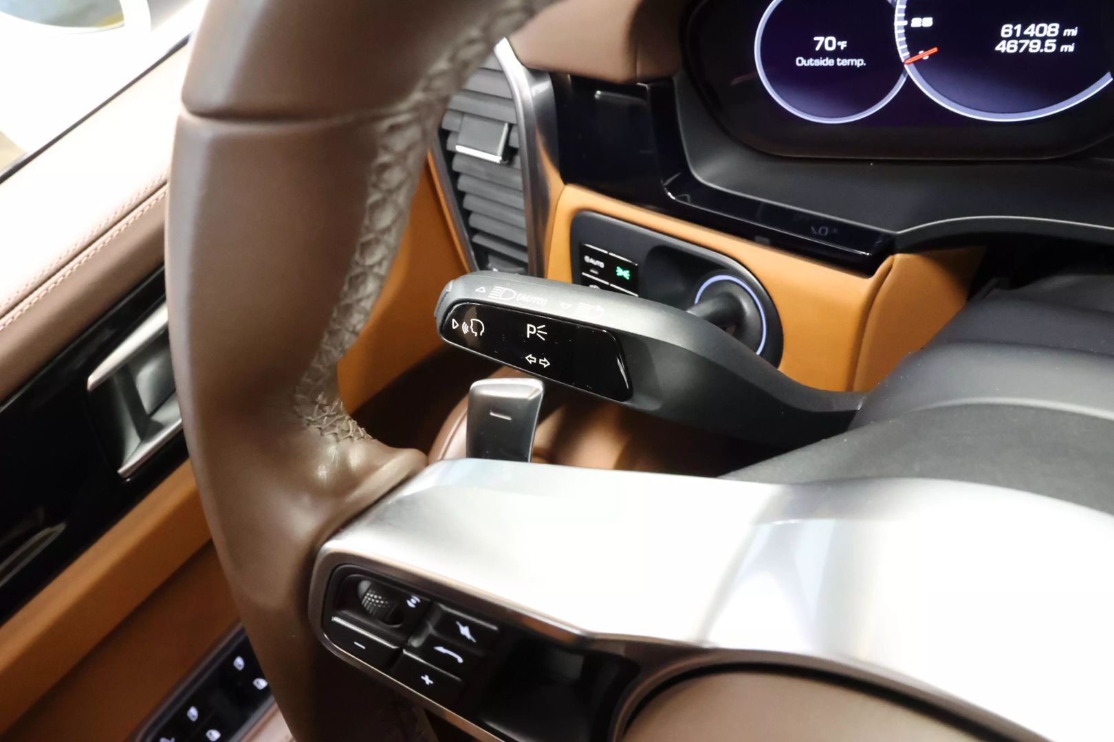 2021 Porsche Cayenne Coupe - Image 23
