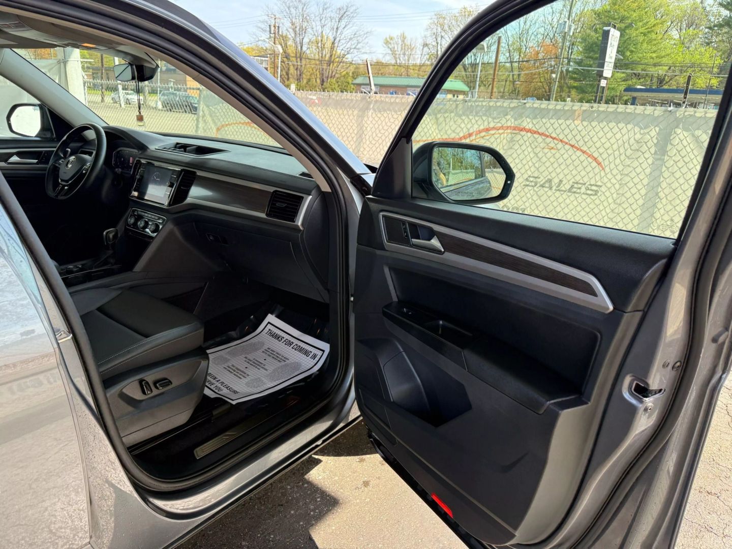 2020 Volkswagen Atlas - Image 26