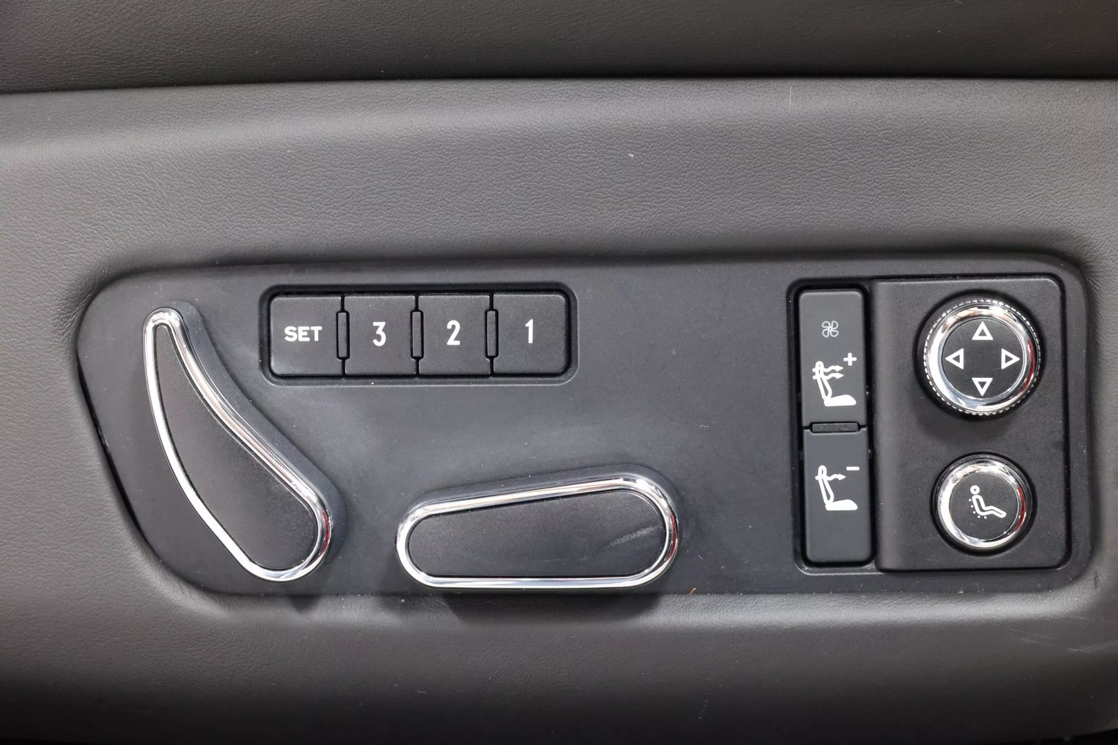 2014 Bentley Continental - Image 77