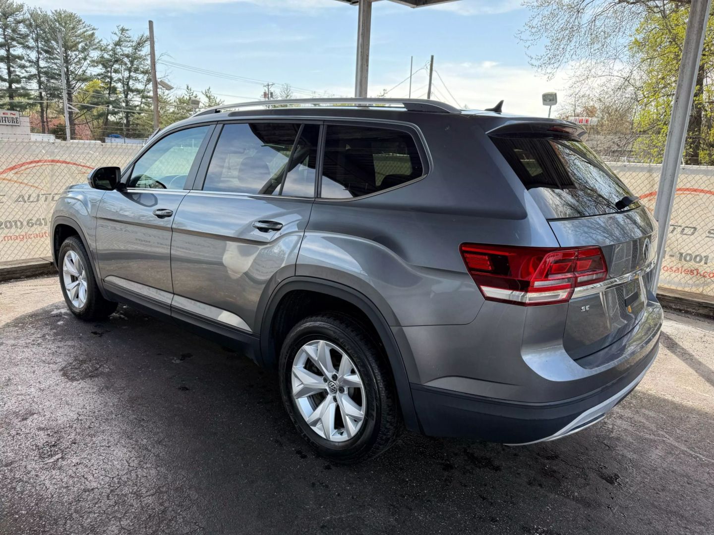 2018 Volkswagen Atlas - Image 13