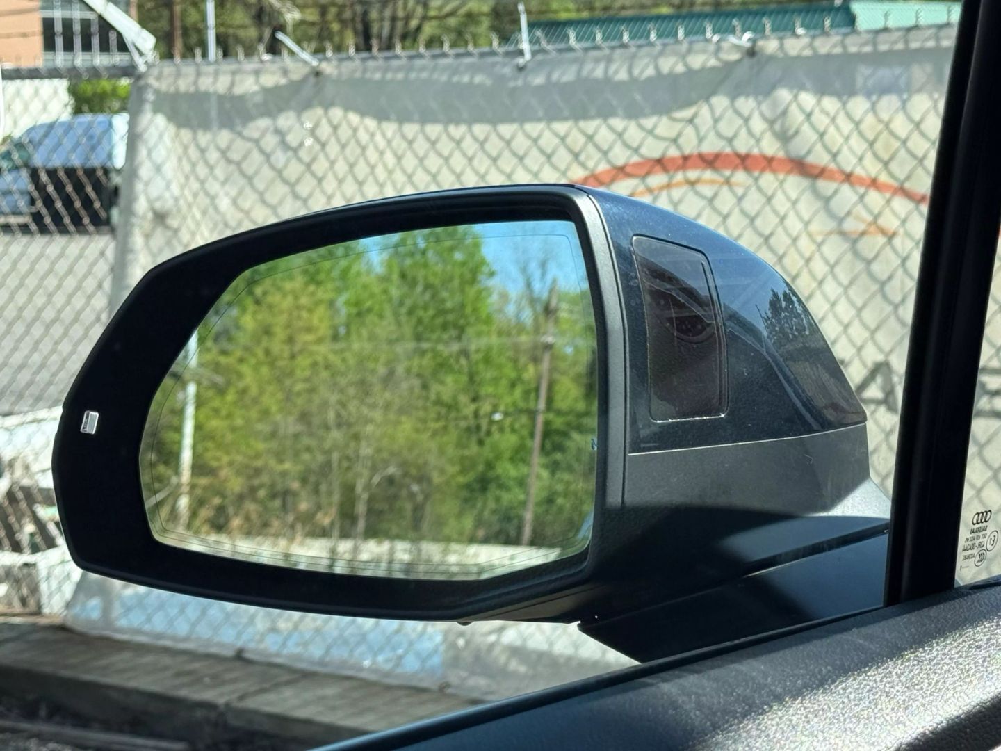 2017 Audi Q7 - Image 40