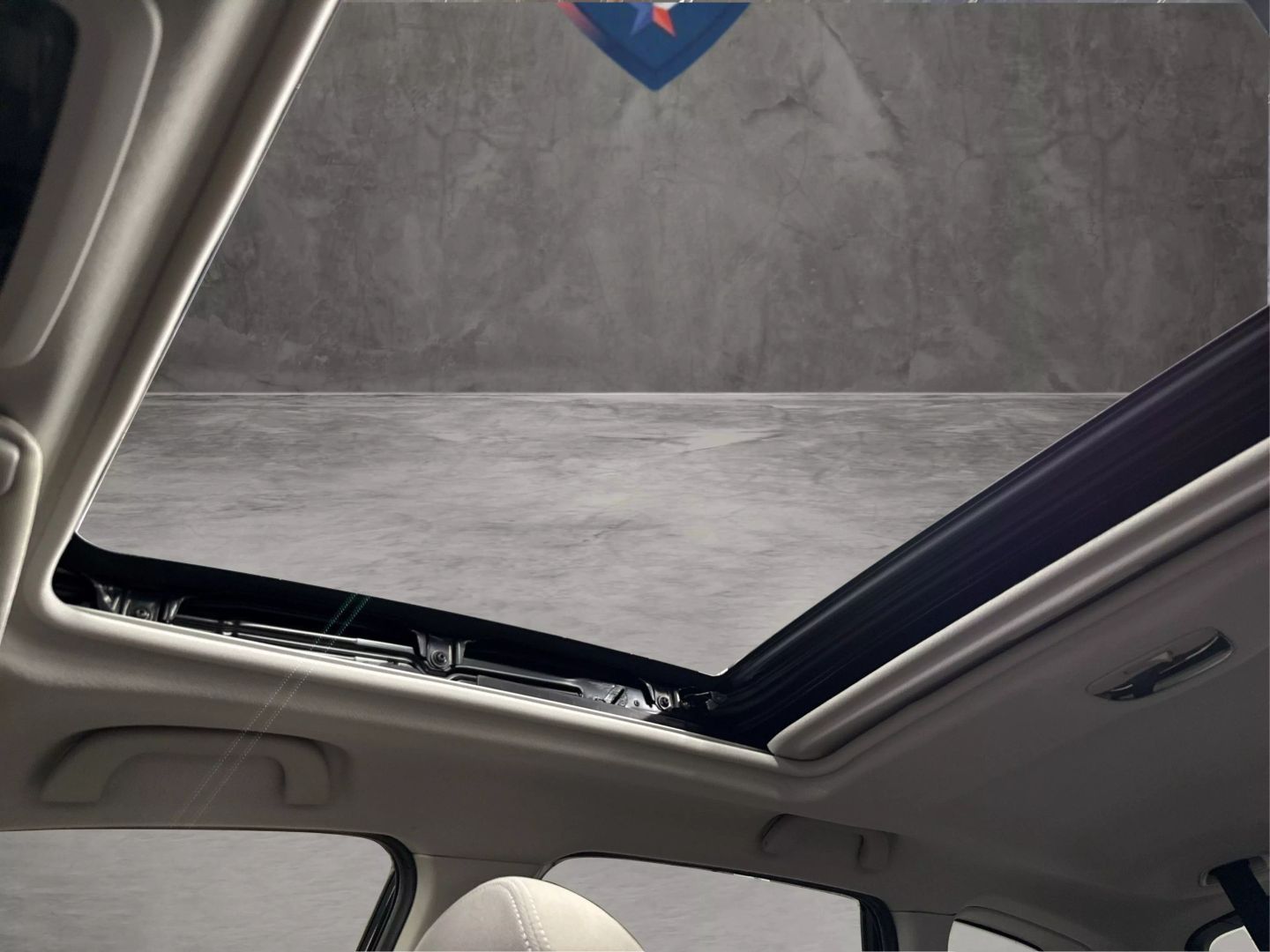 2018 Subaru Forester - Image 36