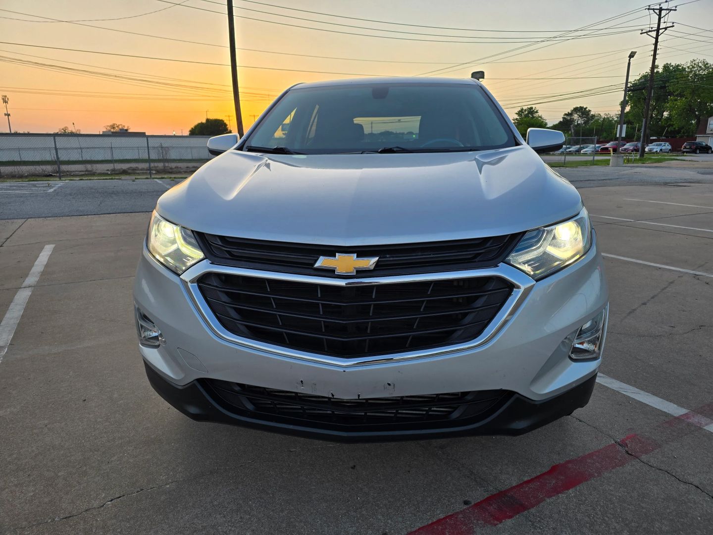 2018 Chevrolet Equinox - Image 2