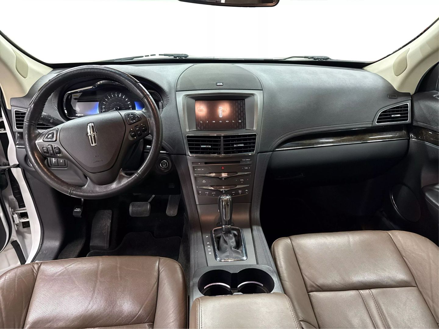 2017 Lincoln Mkt - Image 21