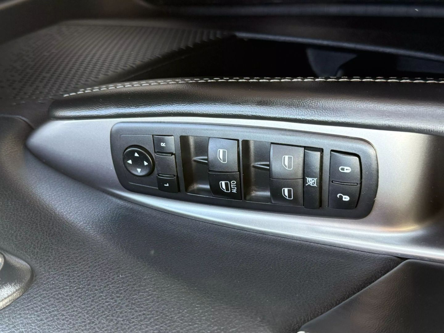 2019 Dodge Journey - Image 43