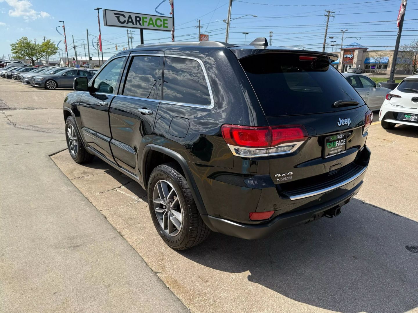 2020 Jeep Grand Cherokee - Image 8