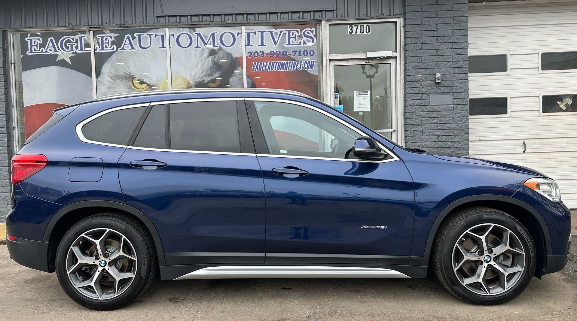 Used 2016 BMW X1 28i with VIN WBXHT3C3XG5E54440 for sale in Arlington, VA