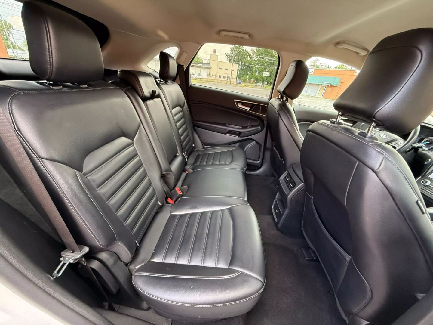 2022 Ford Edge - Image 19