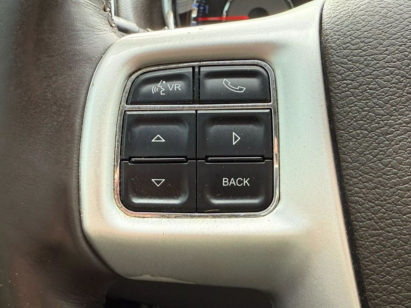 2016 Chrysler Town & Country - Image 35