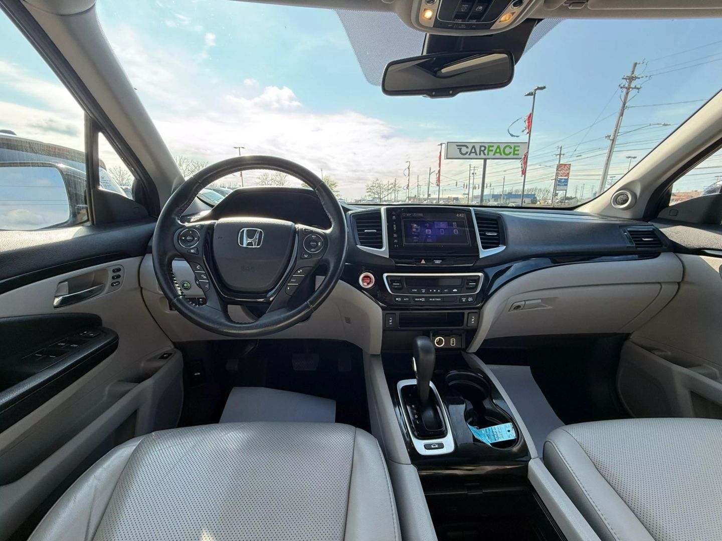 2019 Honda Ridgeline - Image 24