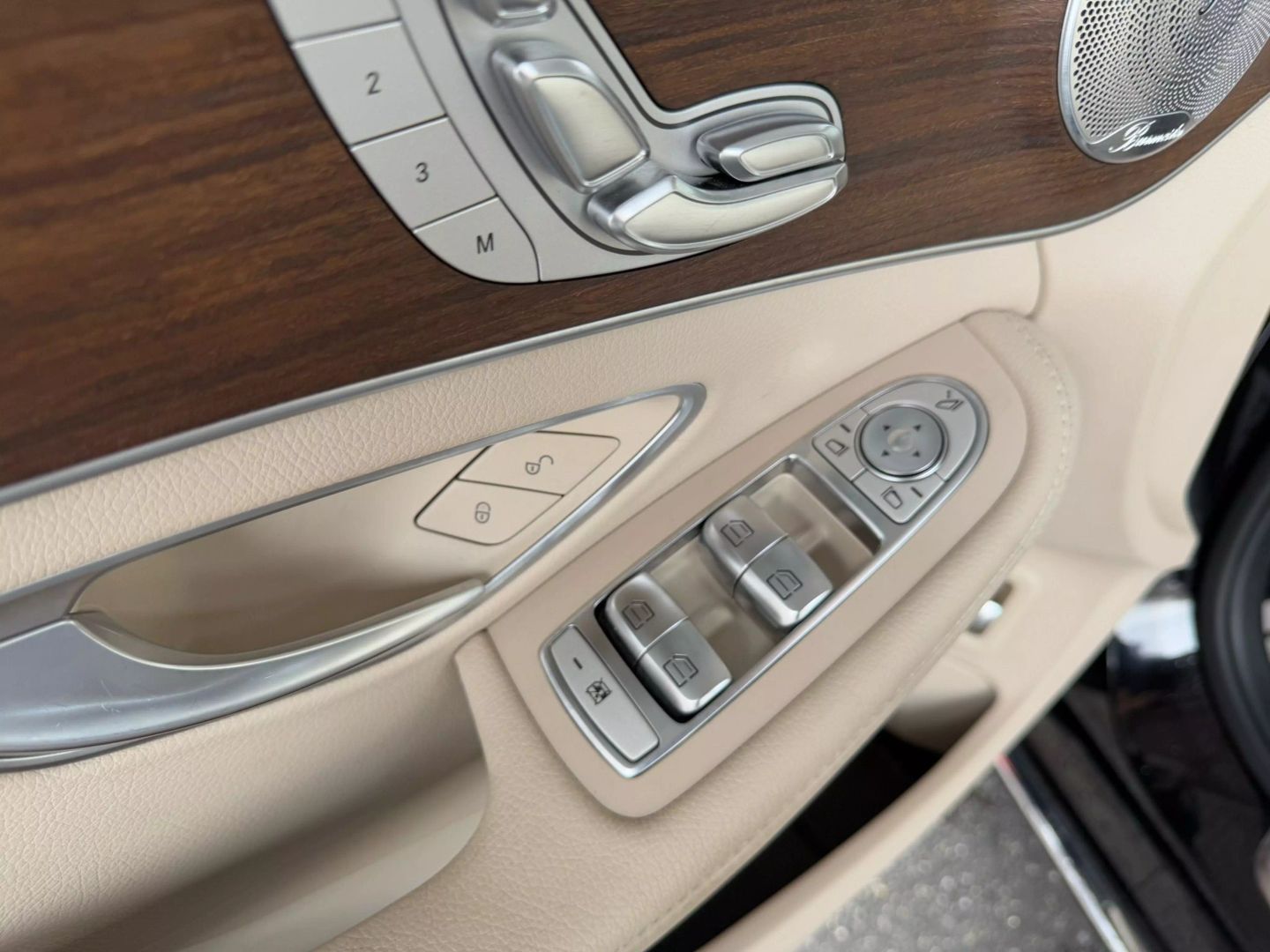 2021 Mercedes-benz C-class - Image 18