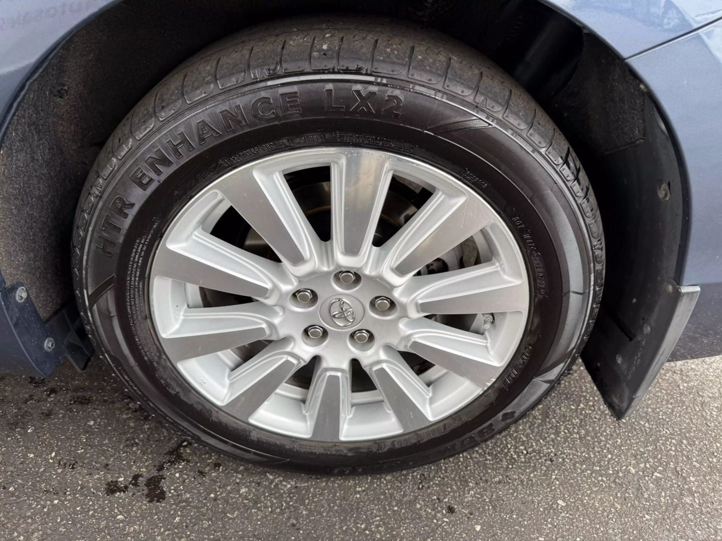 2017 Toyota Sienna - Image 45