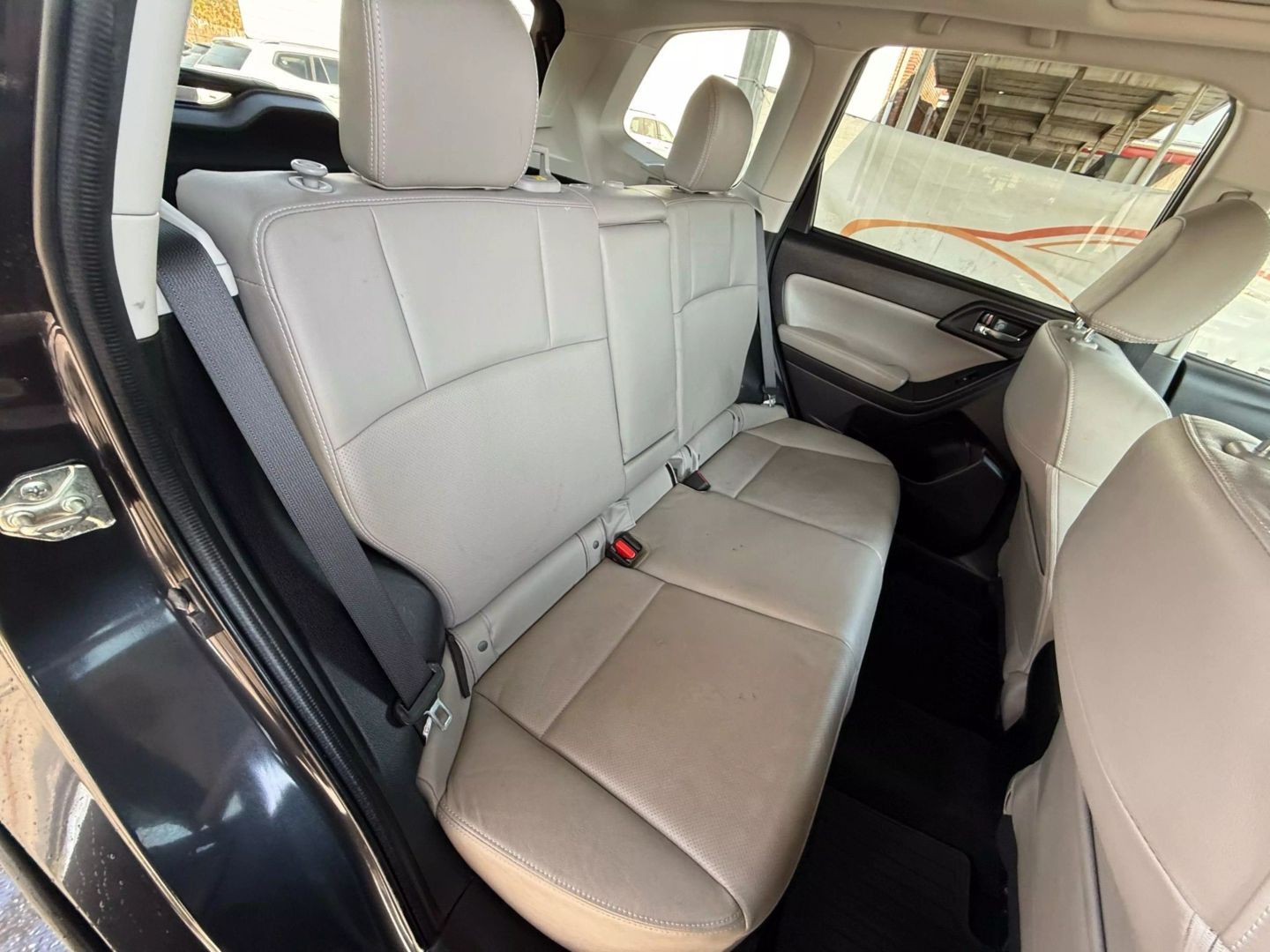 2014 Subaru Forester - Image 23