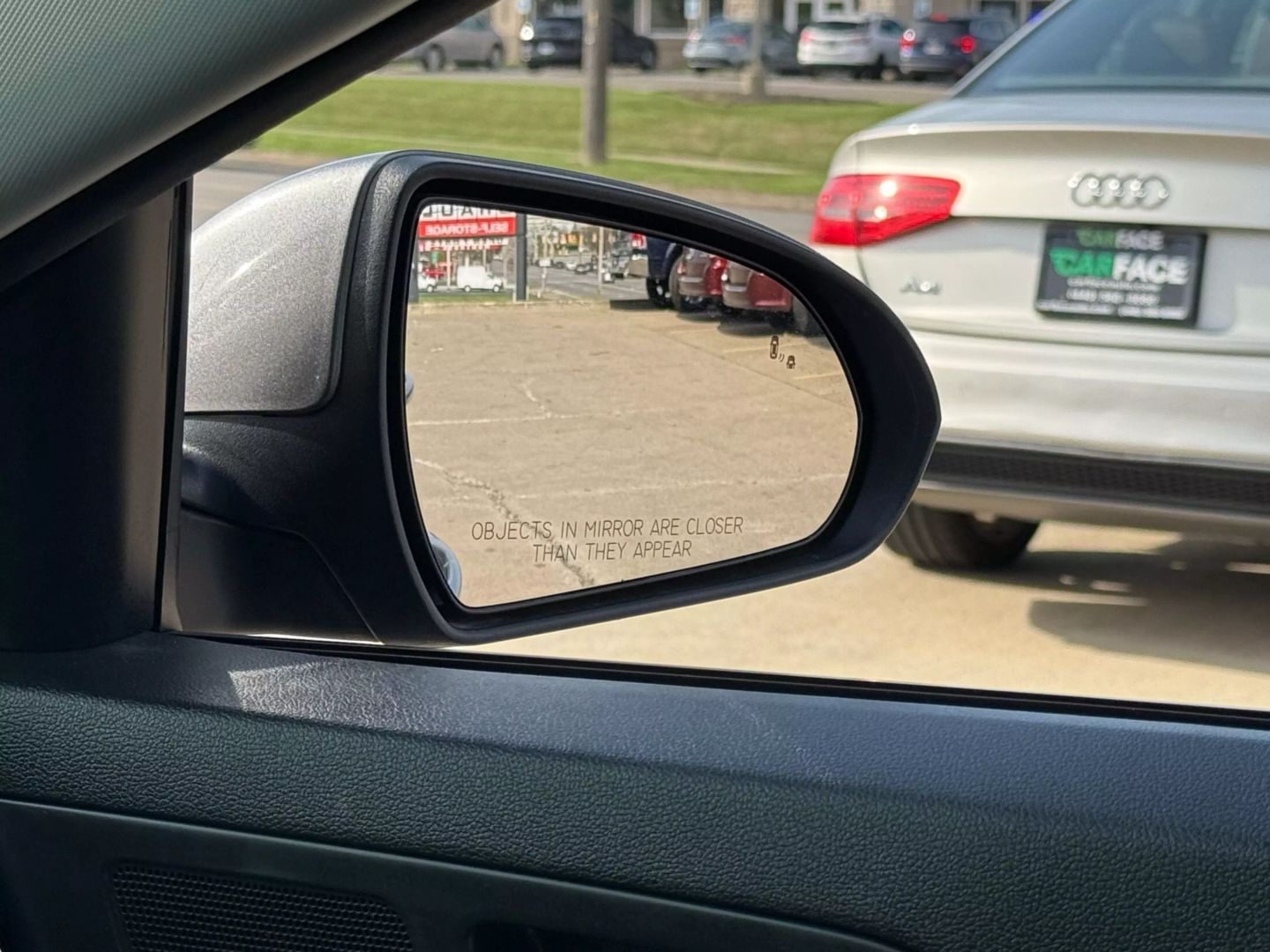 2018 Hyundai Elantra - Image 48