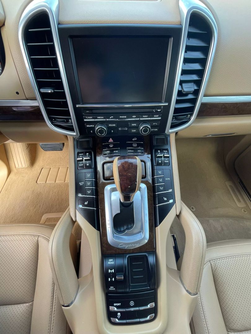 2014 Porsche Cayenne  Vin: Wp1aa2a23ela96238 Stock Id: A96238 - Image 16